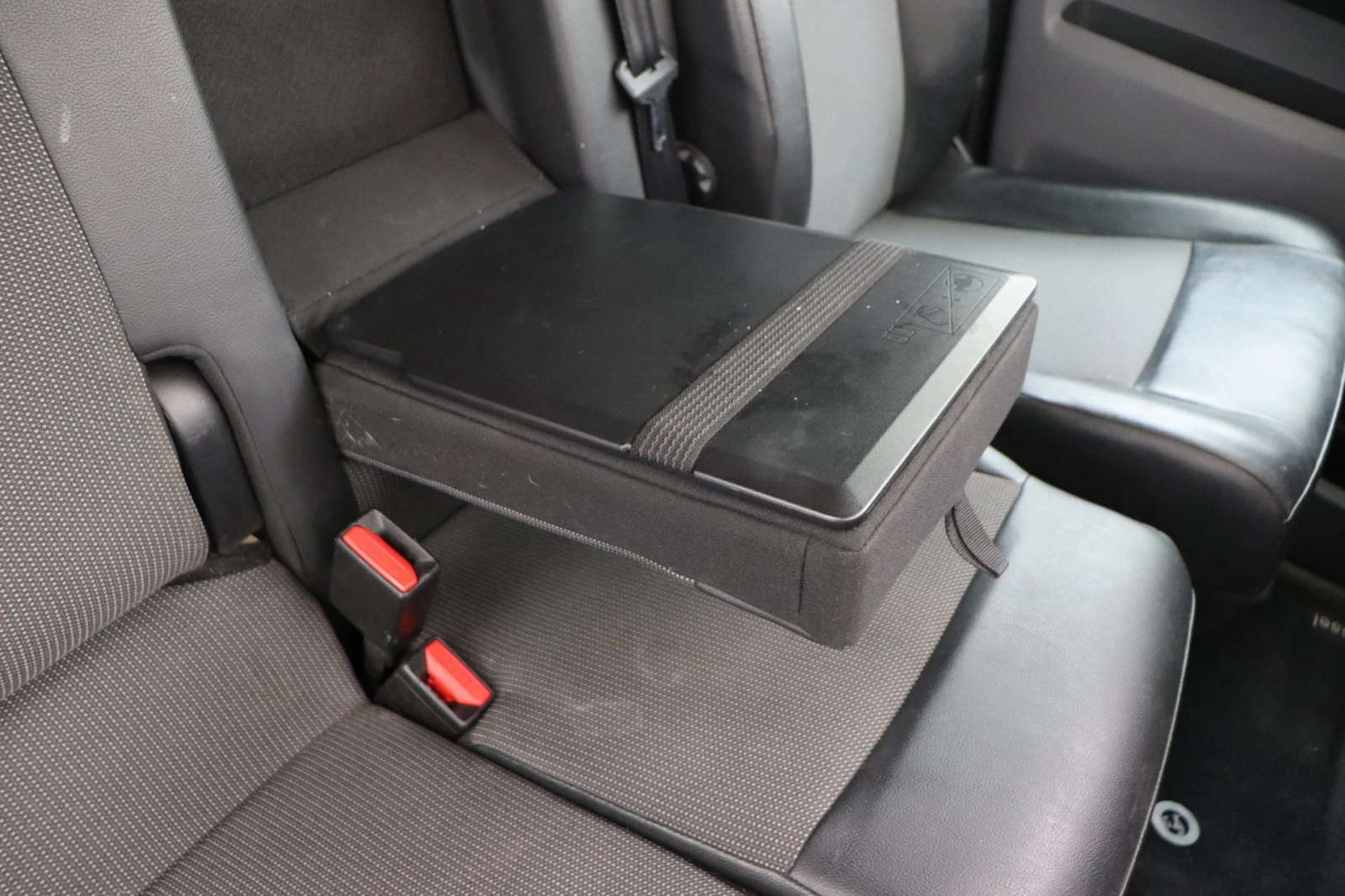 Peugeot Expert e-Expert Combi Long 75 kWh  | Mobile.bg � ����������� 13