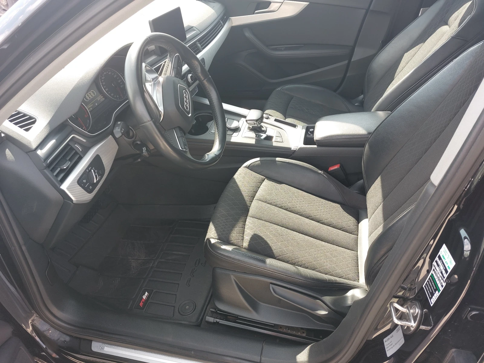 Audi A4 Комби, снимка 8 - Автомобили и джипове - 54356290