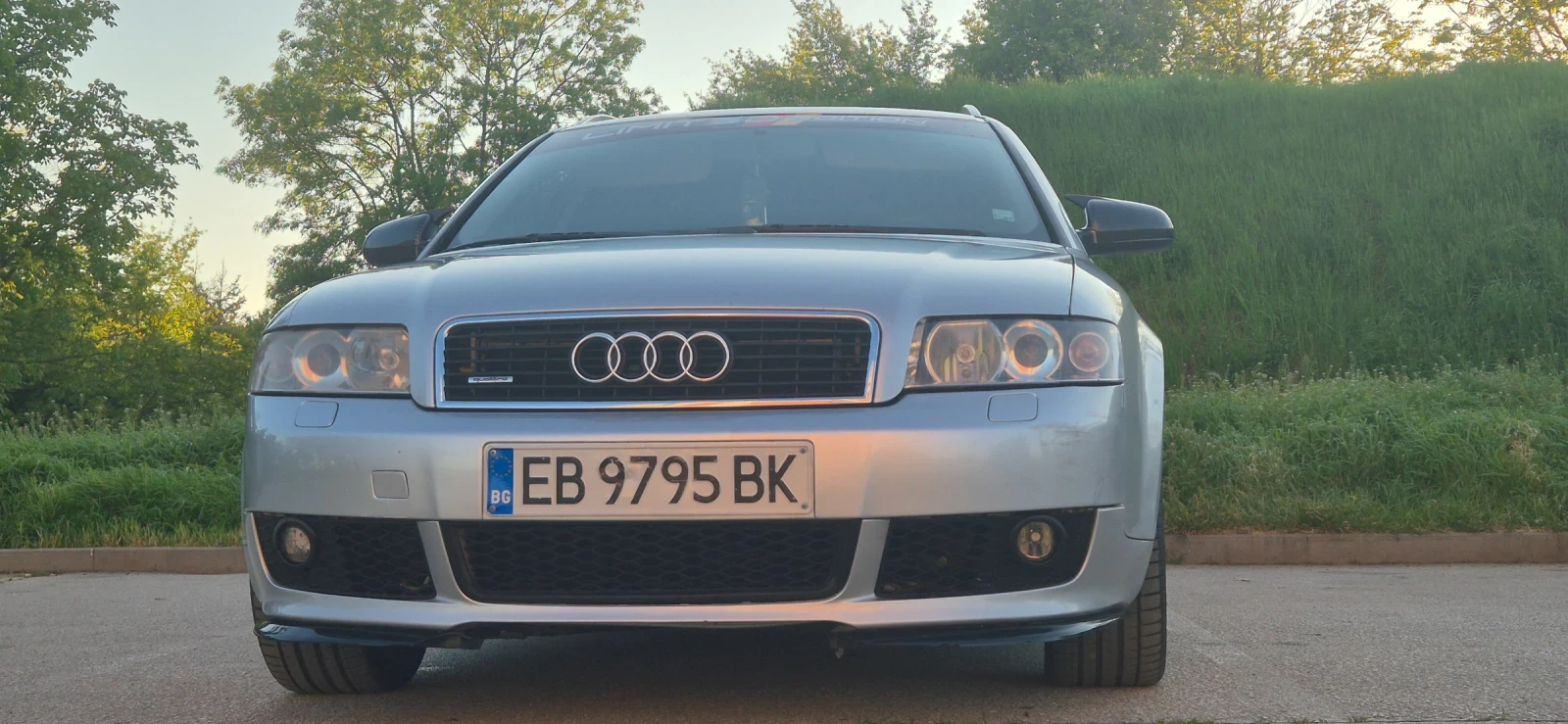 Audi A4 3.0i, снимка 3 - Автомобили и джипове - 54402324