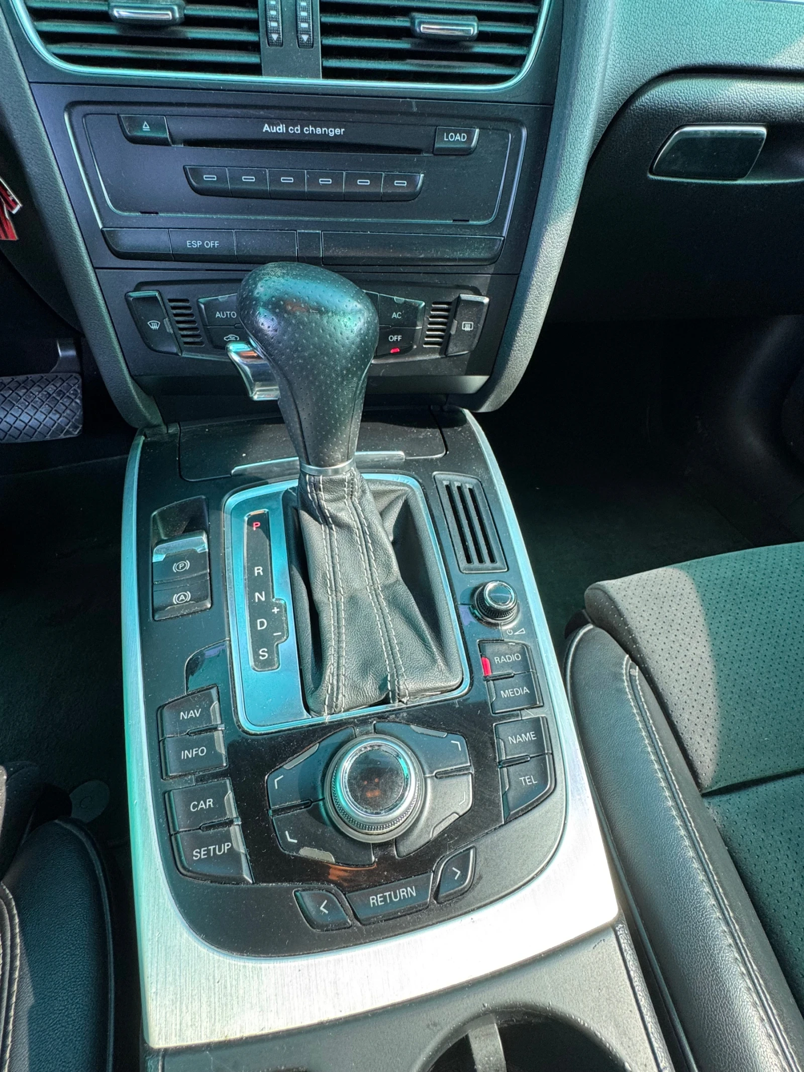 Audi A5 2.7 TDI S Line, снимка 8 - Автомобили и джипове - 54566108
