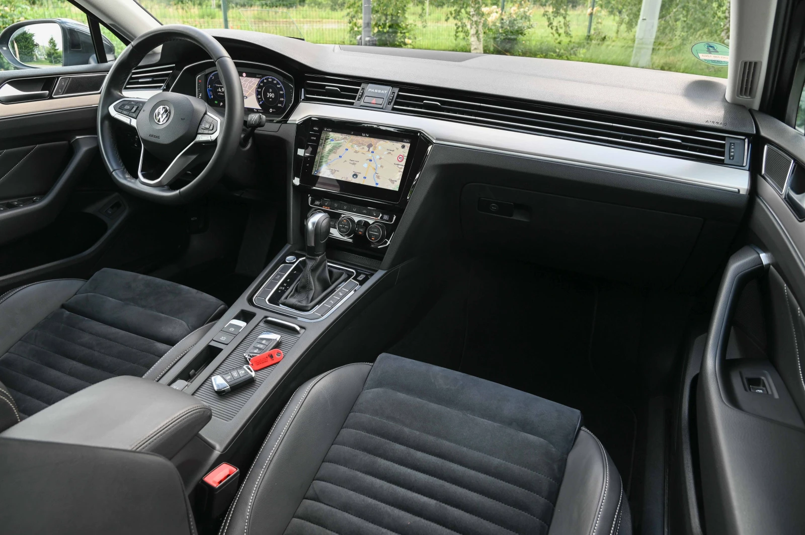VW Passat 2.0TDI* Elegance* Digital* ������* IQlight | Mobile.bg � ����������� 9
