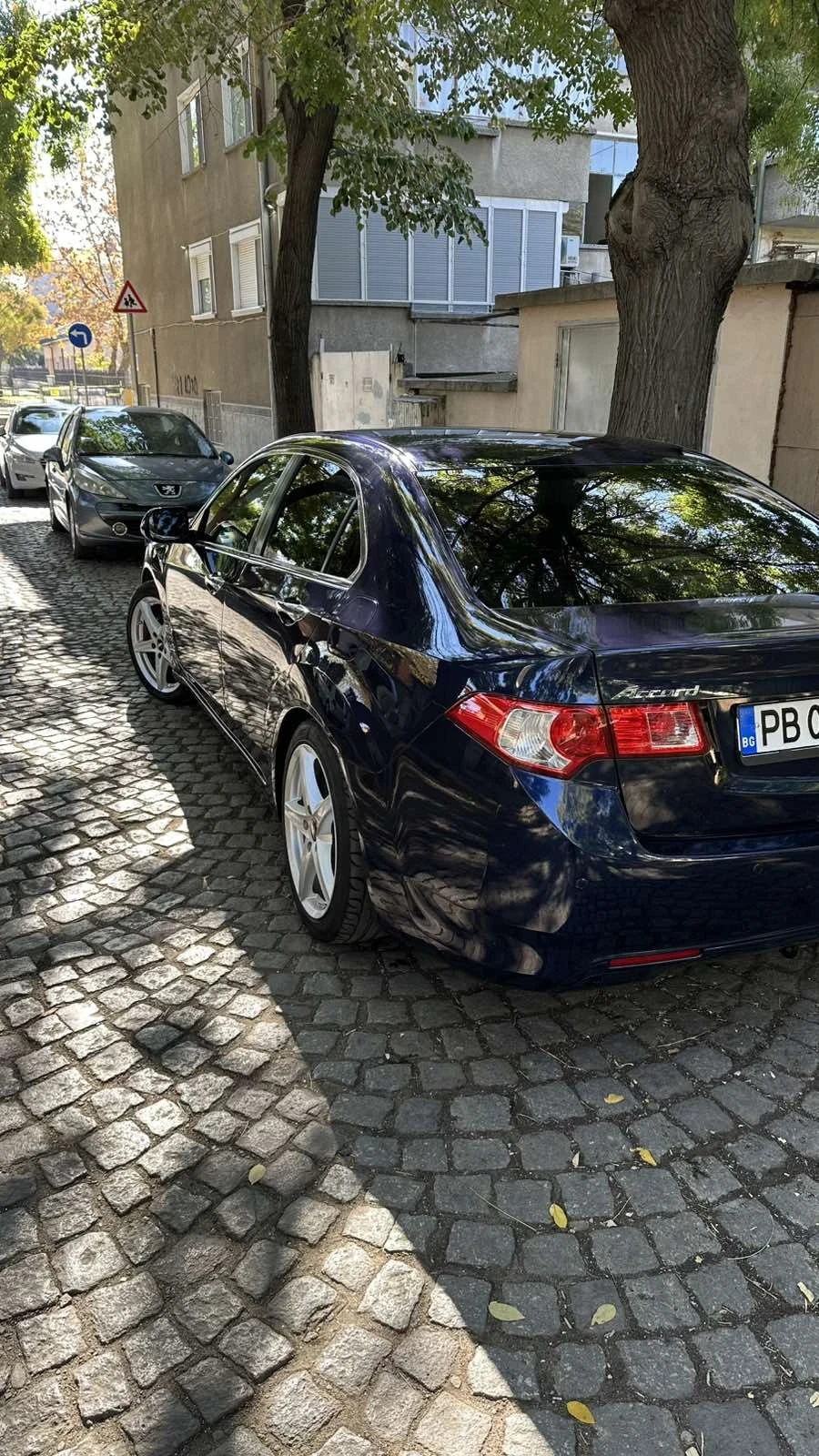 Honda Accord Executive 2.0i, снимка 7 - Автомобили и джипове - 55000606