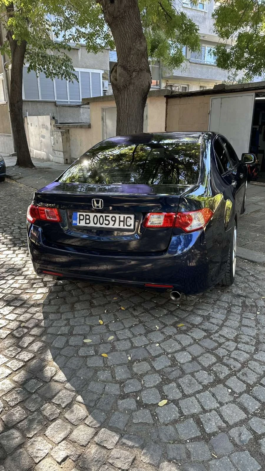 Honda Accord Executive 2.0i, снимка 8 - Автомобили и джипове - 55000606
