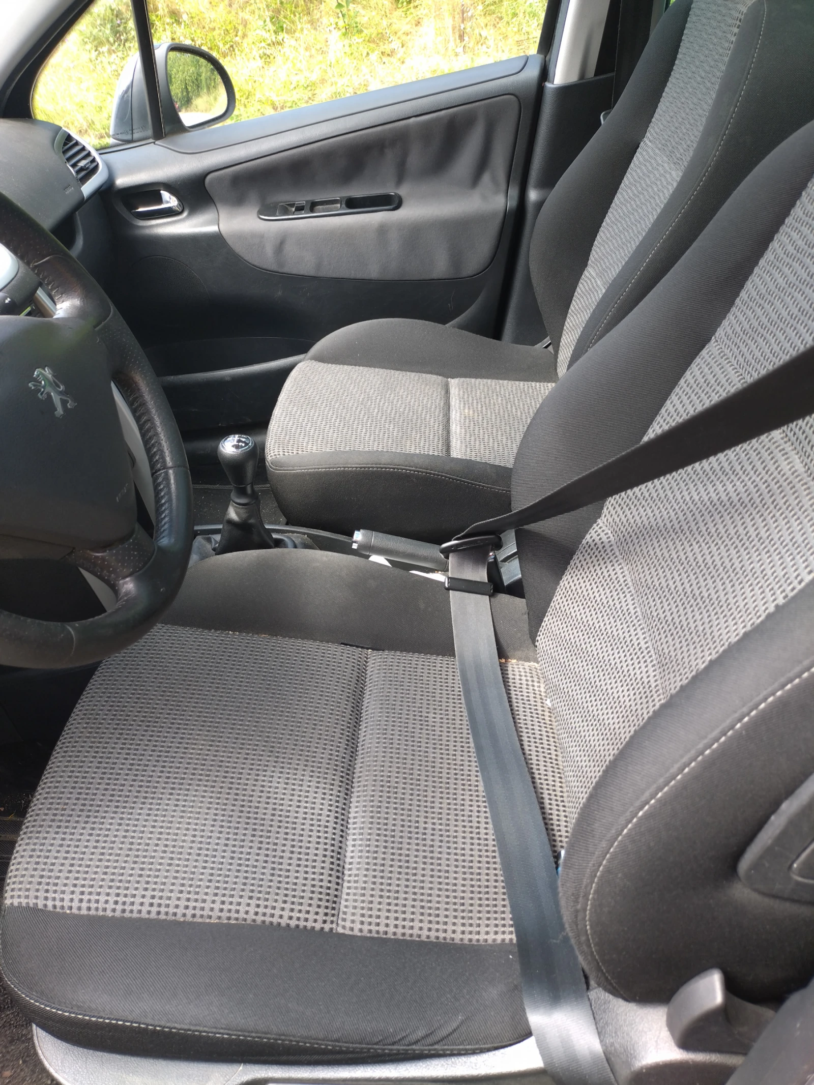 Peugeot 207 SW, снимка 6 - Автомобили и джипове - 55161392