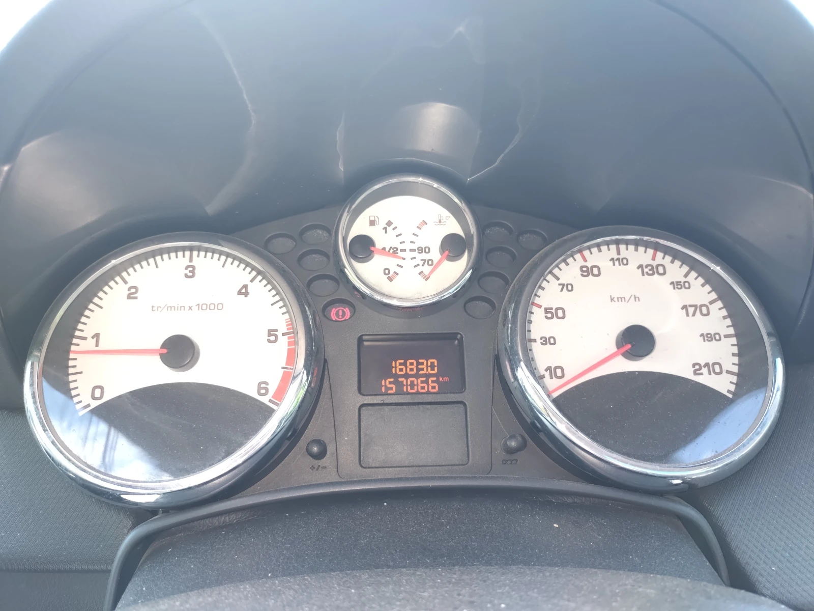Peugeot 207 SW, снимка 2 - Автомобили и джипове - 55161392