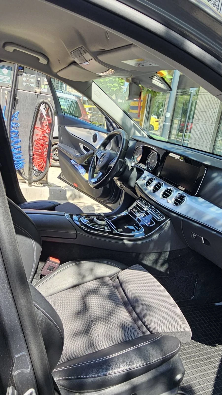 Mercedes-Benz E 220 All- Terrain, снимка 10 - Автомобили и джипове - 55242451