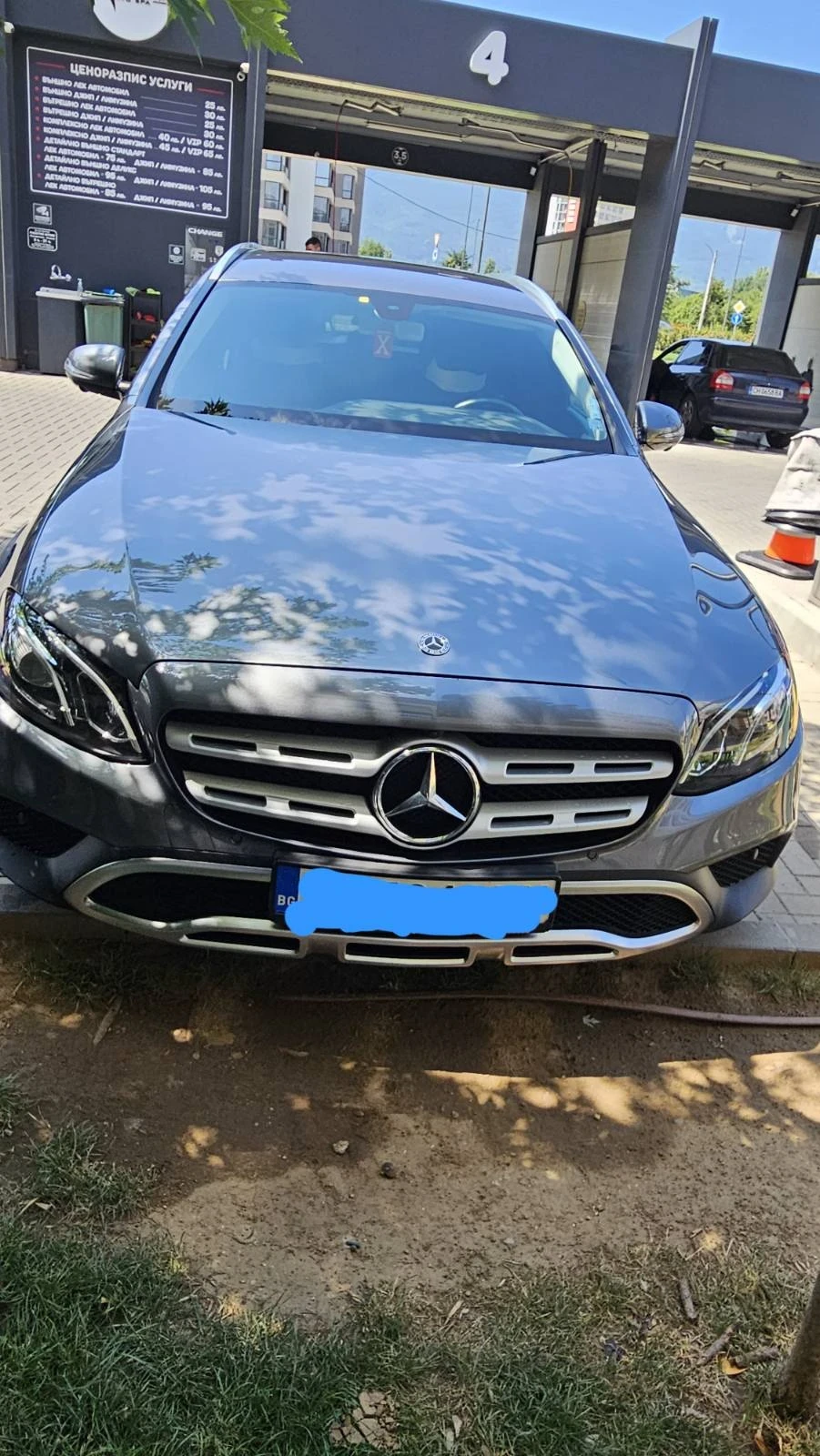 Mercedes-Benz E 220 All- Terrain