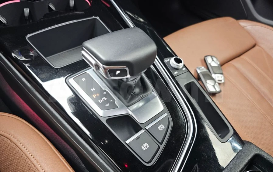 Audi A5 * АвтоКредит* (ЦЕНА ДО БГ), снимка 9 - Автомобили и джипове - 55432141