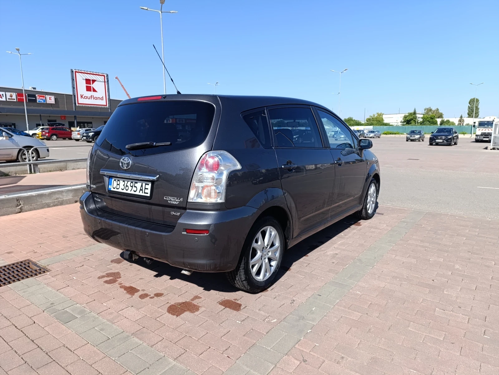 Toyota Corolla verso, снимка 3 - Автомобили и джипове - 55484508