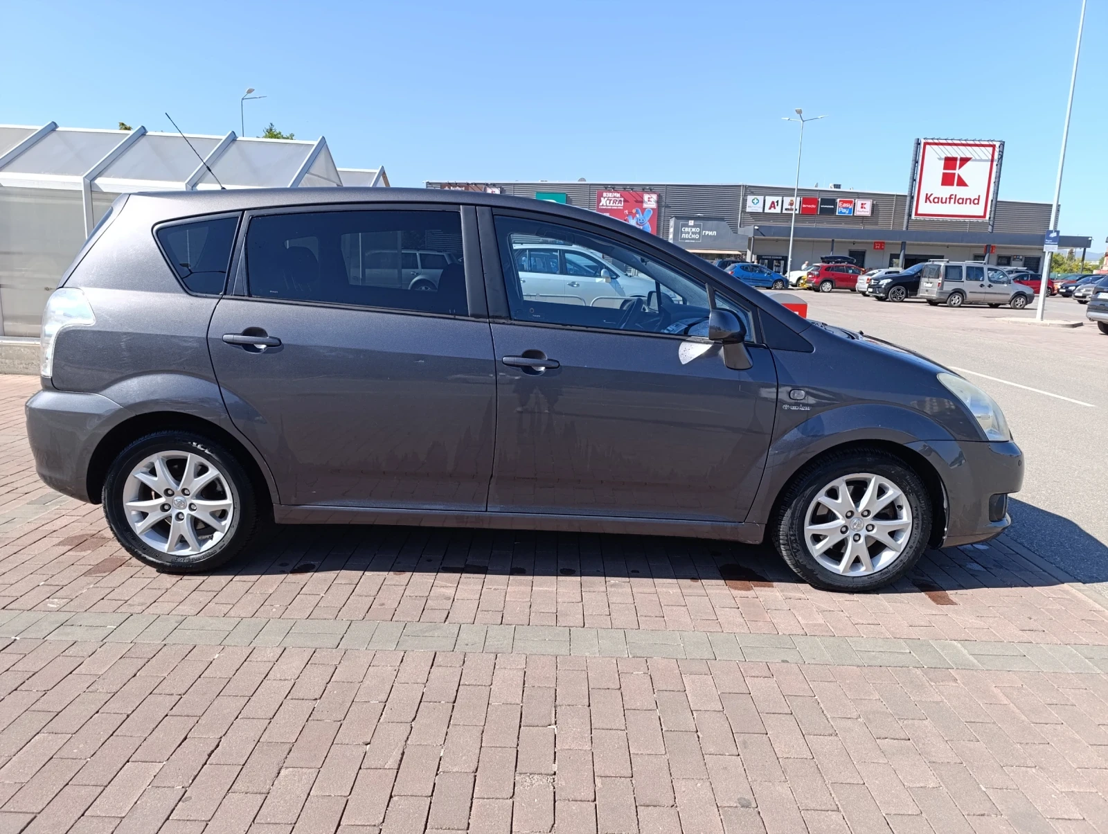 Toyota Corolla verso, снимка 2 - Автомобили и джипове - 55484508