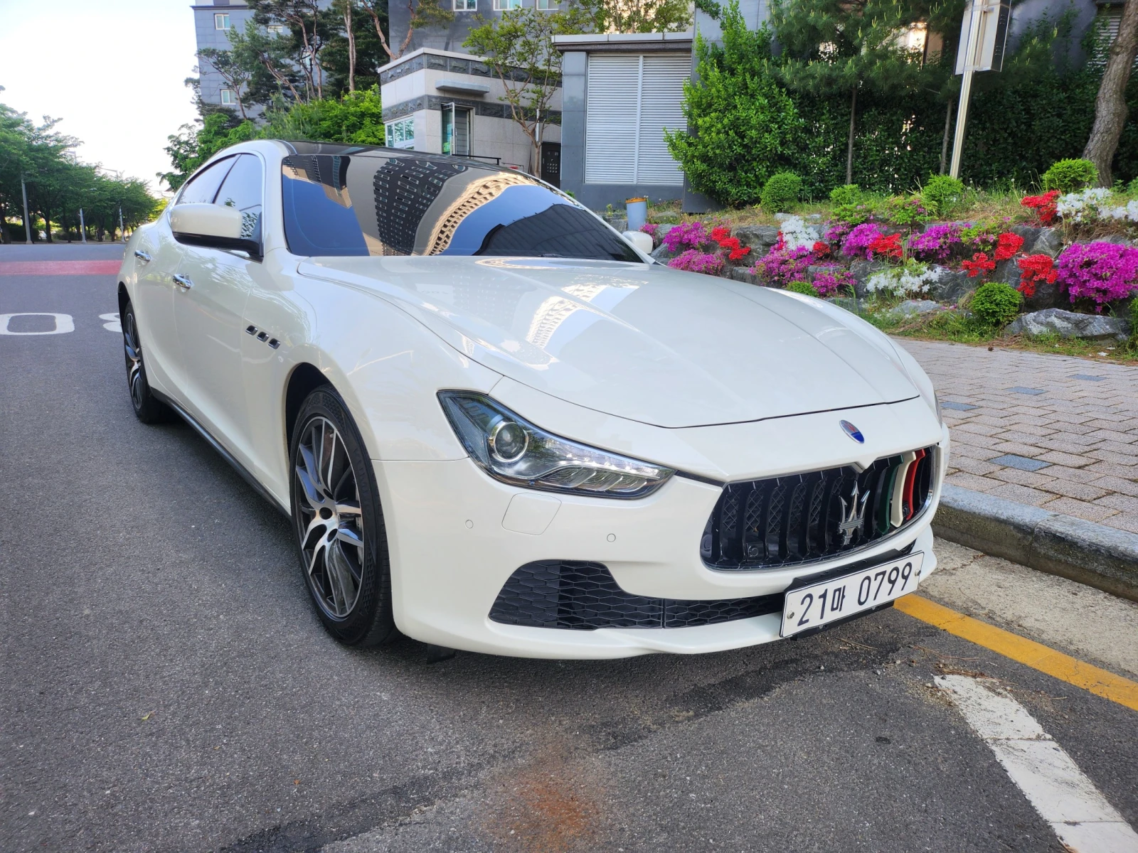 Maserati Ghibli Ghibli 3.0 Diesel 3rd generation, снимка 17 - Автомобили и джипове - 55684267