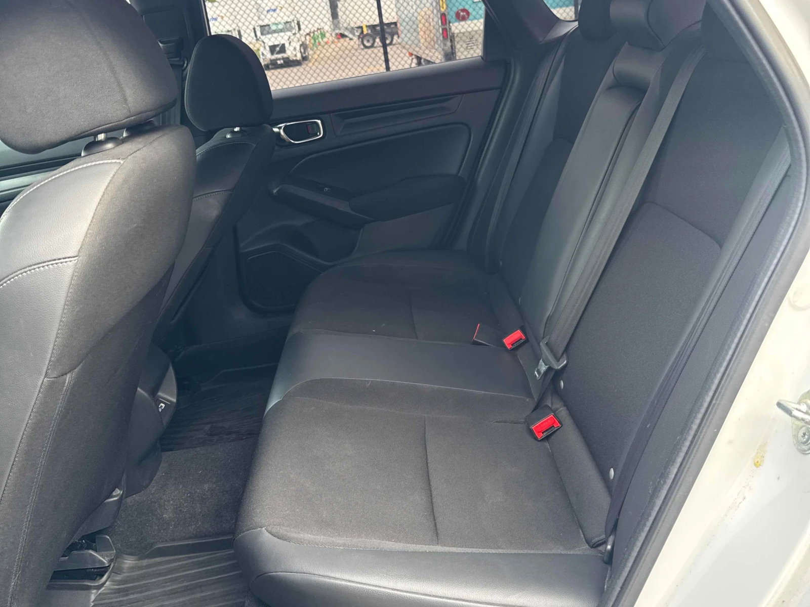Honda Civic * Sport * CARFAX * ОПЦИЯ ЗА ФИНАНСИРАНЕ , снимка 15 - Автомобили и джипове - 55940090