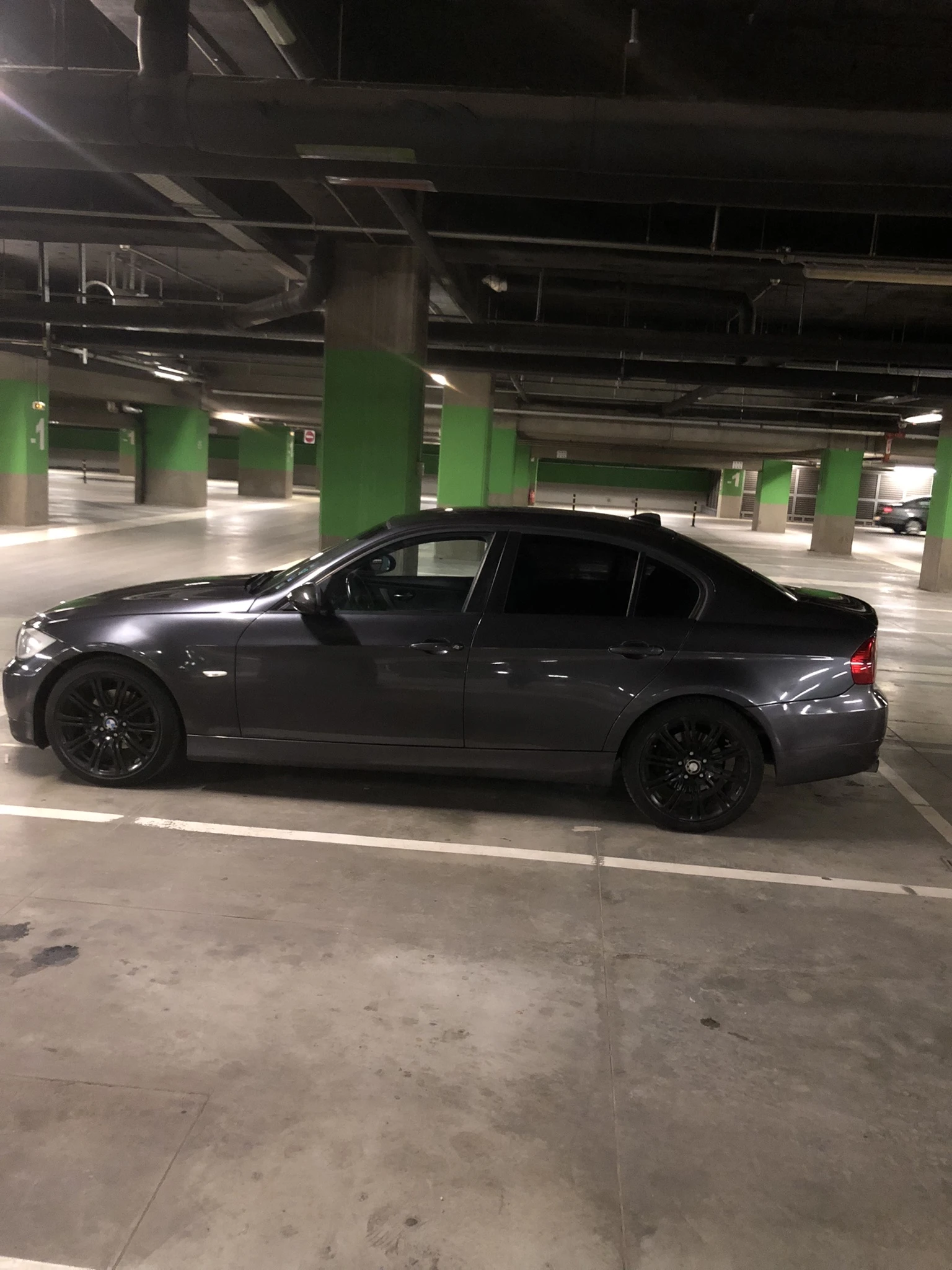 BMW 320, снимка 14 - Автомобили и джипове - 56120332