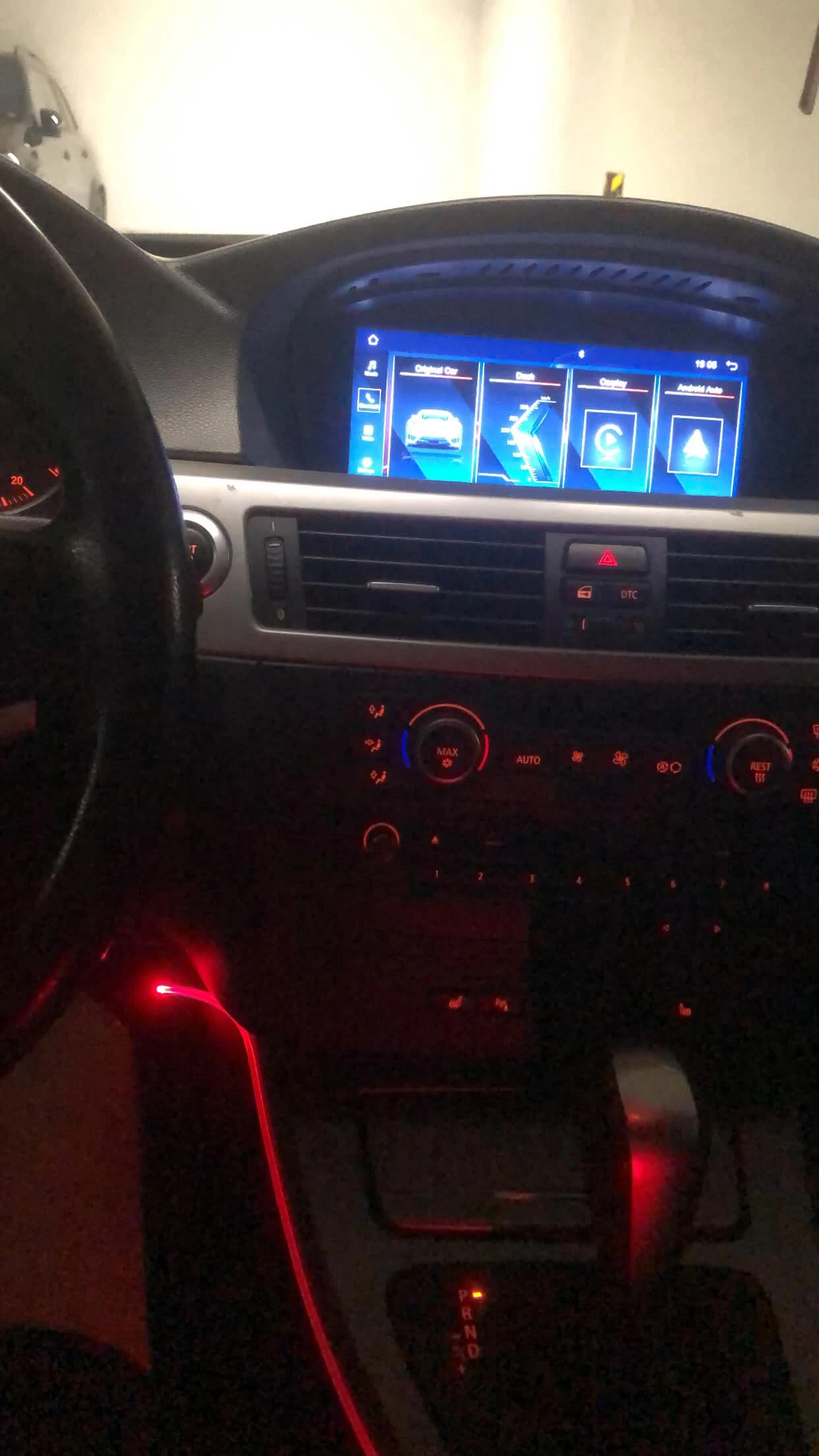BMW 320, снимка 8 - Автомобили и джипове - 56120332
