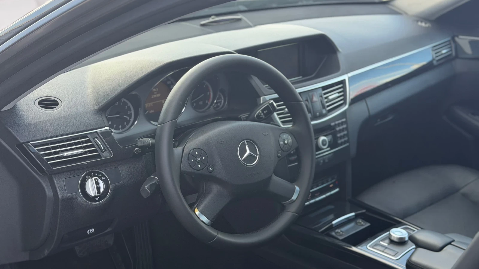 Mercedes-Benz E 350, снимка 6 - Автомобили и джипове - 56200402