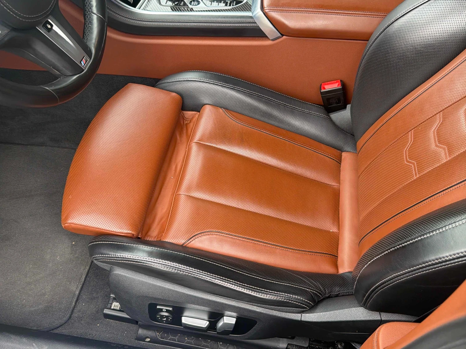 BMW 850 M-PACK* XDrive* ОБДУХВАНЕ* ПОДГРЕВ* HARMAN/KARDON, снимка 8 - Автомобили и джипове - 56248919