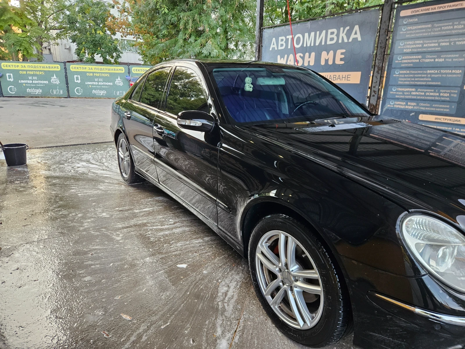 Mercedes-Benz E 320, снимка 6 - Автомобили и джипове - 56444305