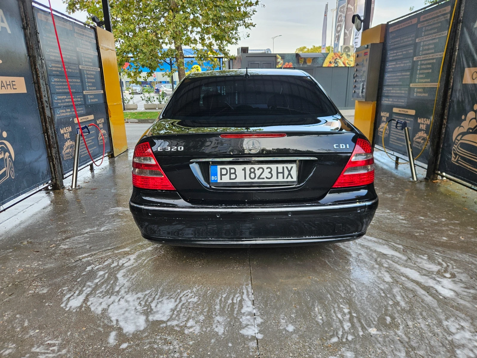 Mercedes-Benz E 320, снимка 4 - Автомобили и джипове - 56444305