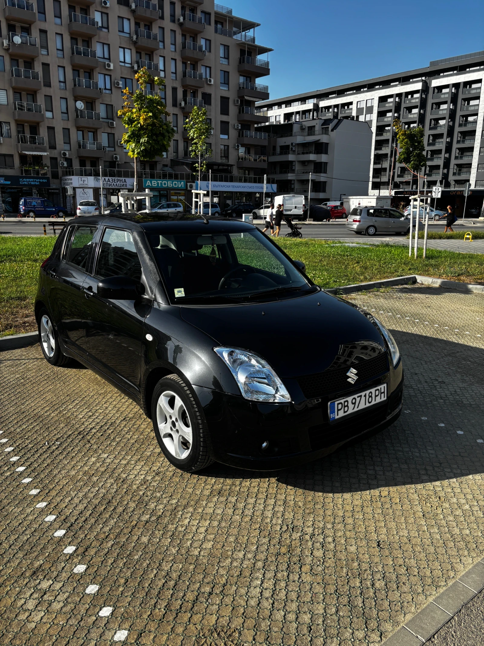 Suzuki Swift, снимка 3 - Автомобили и джипове - 56546184