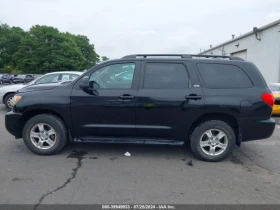 Toyota Sequoia SR5 | Mobile.bg    8