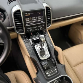 Porsche Cayenne * Type 92A * CARFAX * ЦЕНА ДО БГ - 14150 € / 27674.99 лв. - 15157892 12