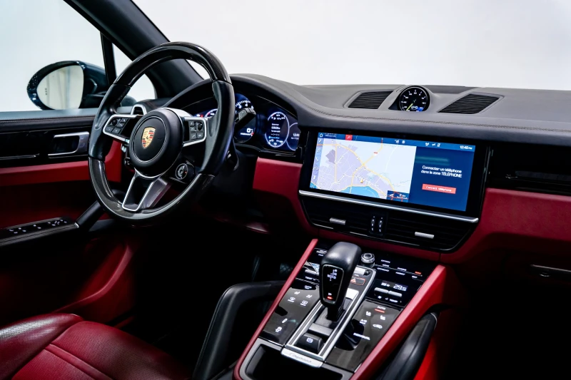 Porsche Cayenne E-HYBRID С РЕГИСТРАЦИЯ & АВТО КРЕДИТ, снимка 12 - Автомобили и джипове - 53524680