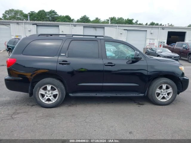 Toyota Sequoia SR5, снимка 7 - Автомобили и джипове - 47213174