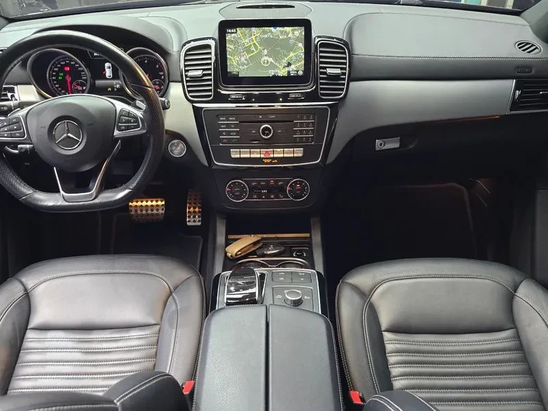 Mercedes-Benz GLC 350 D 4Matic Coupe, снимка 7 - Автомобили и джипове - 54917627