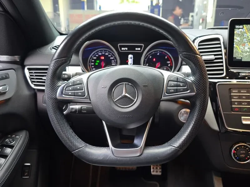 Mercedes-Benz GLC 350 D 4Matic Coupe, снимка 13 - Автомобили и джипове - 54917627