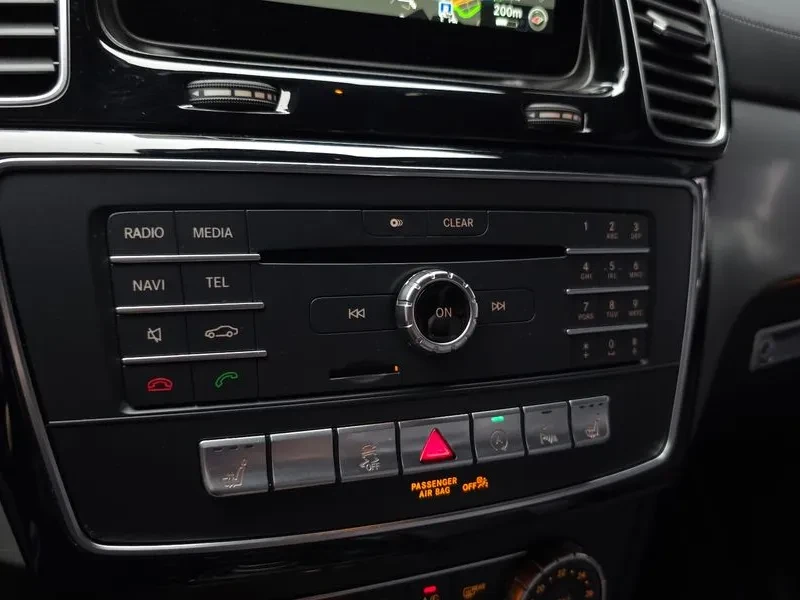 Mercedes-Benz GLC 350 D 4Matic Coupe, снимка 16 - Автомобили и джипове - 54917627