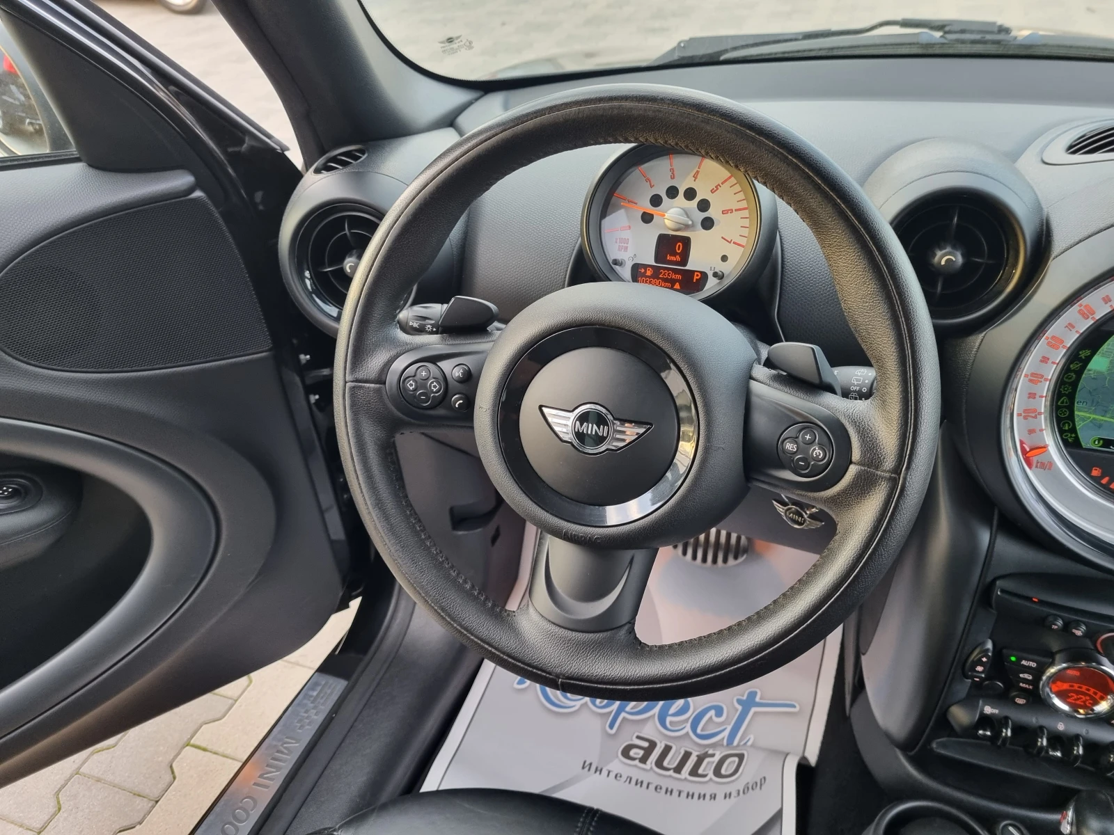 Mini Countryman SD= ALL 4= АВТОМАТИК= FULL 103хил.км - изображение 10