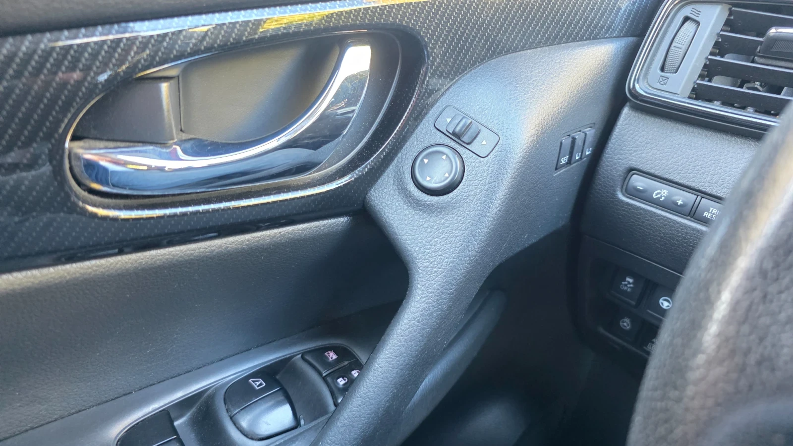 Nissan Rogue SL | Mobile.bg   11