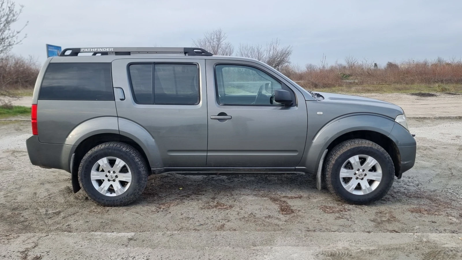 Nissan Pathfinder 6+ 1 | Mobile.bg � ����������� 3