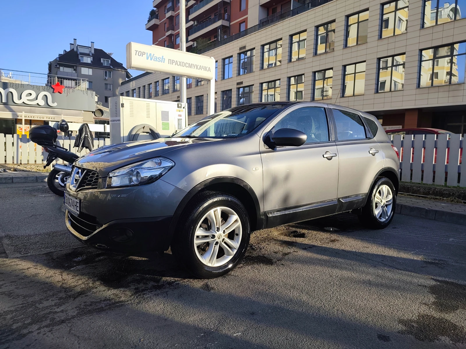 Nissan Qashqai, снимка 3 - Автомобили и джипове - 54314446