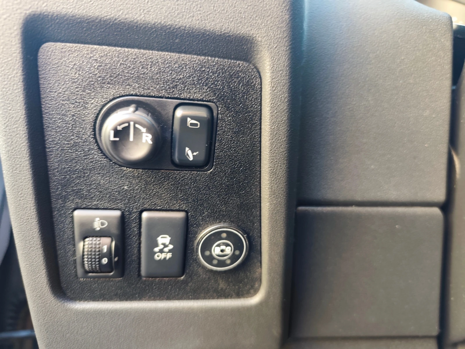 Nissan Qashqai, снимка 13 - Автомобили и джипове - 54314446