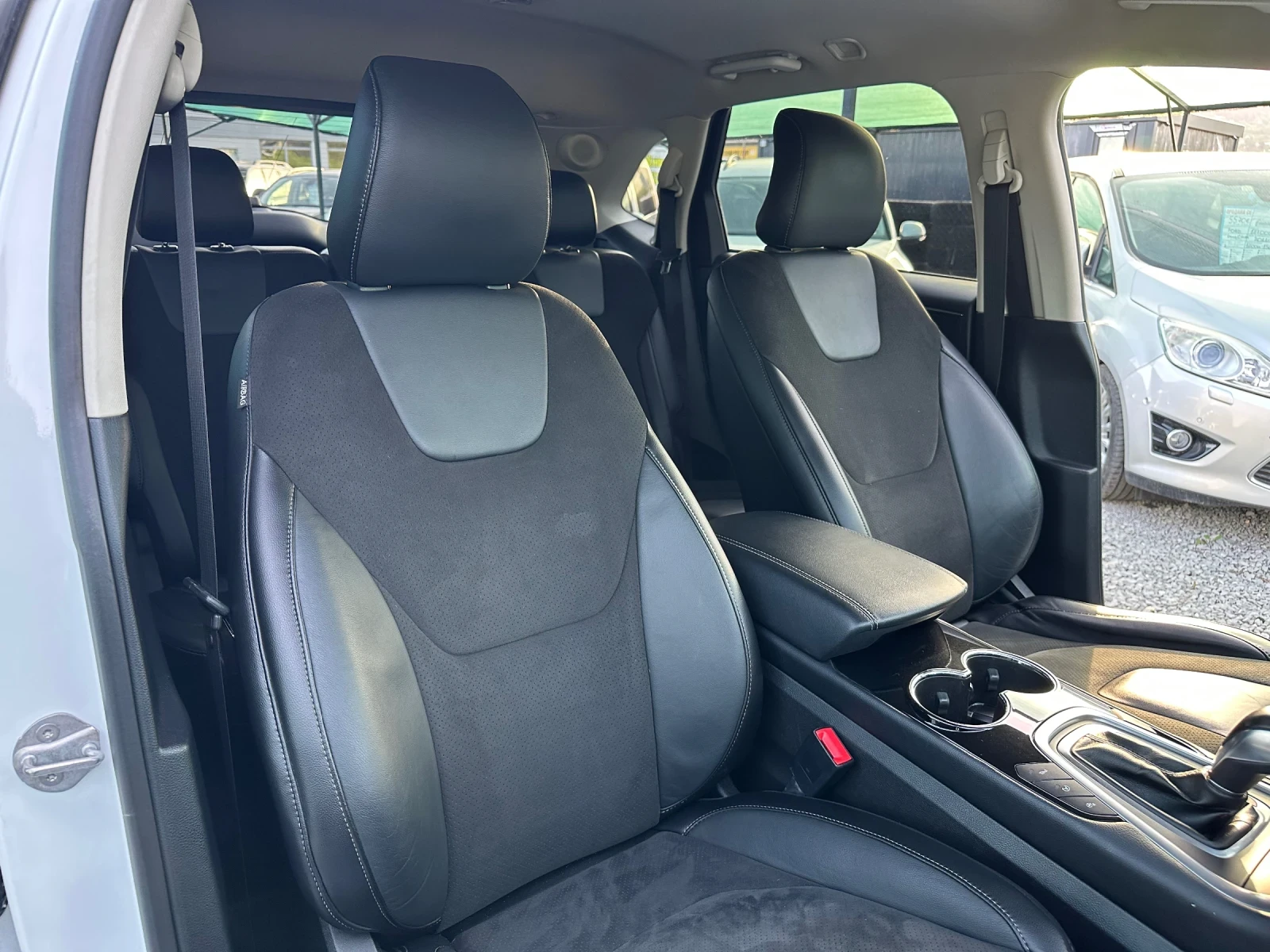 Ford Edge 2.0TDCI ST LINE FULL, снимка 14 - Автомобили и джипове - 54668506