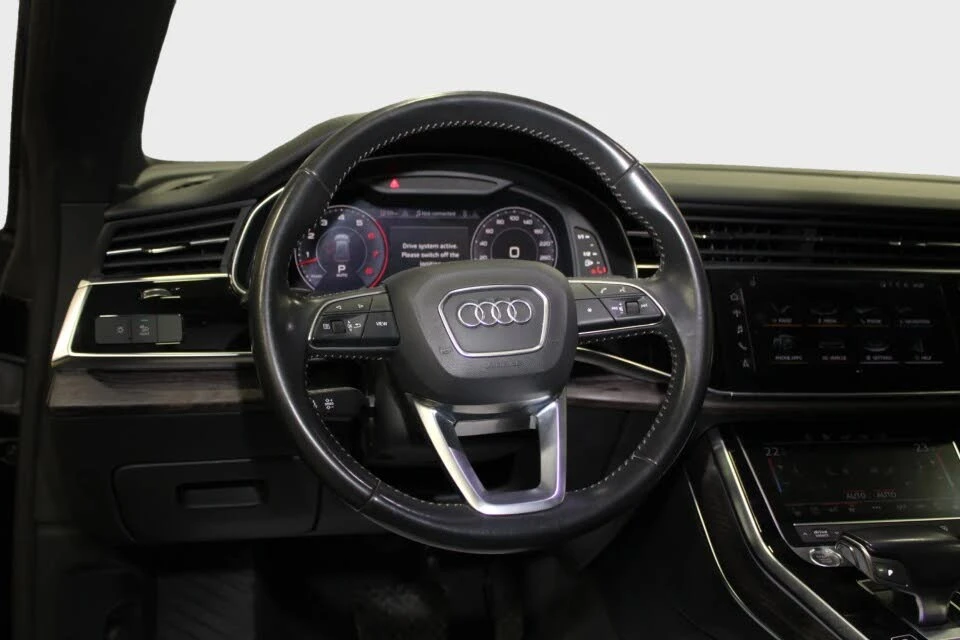 Audi Q8 quattro Progressiv 55 TFSI S Line Black Optic , снимка 12 - Автомобили и джипове - 54692395
