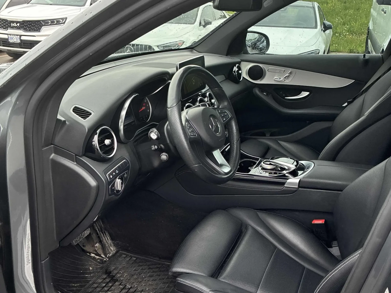Mercedes-Benz GLC 300, снимка 6 - Автомобили и джипове - 54865664