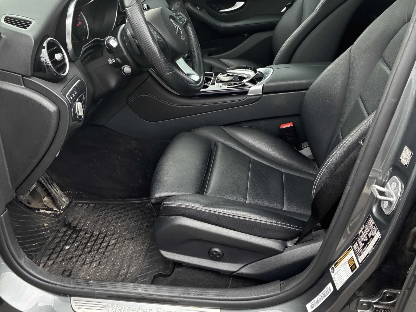 Mercedes-Benz GLC 300, снимка 9 - Автомобили и джипове - 54865664