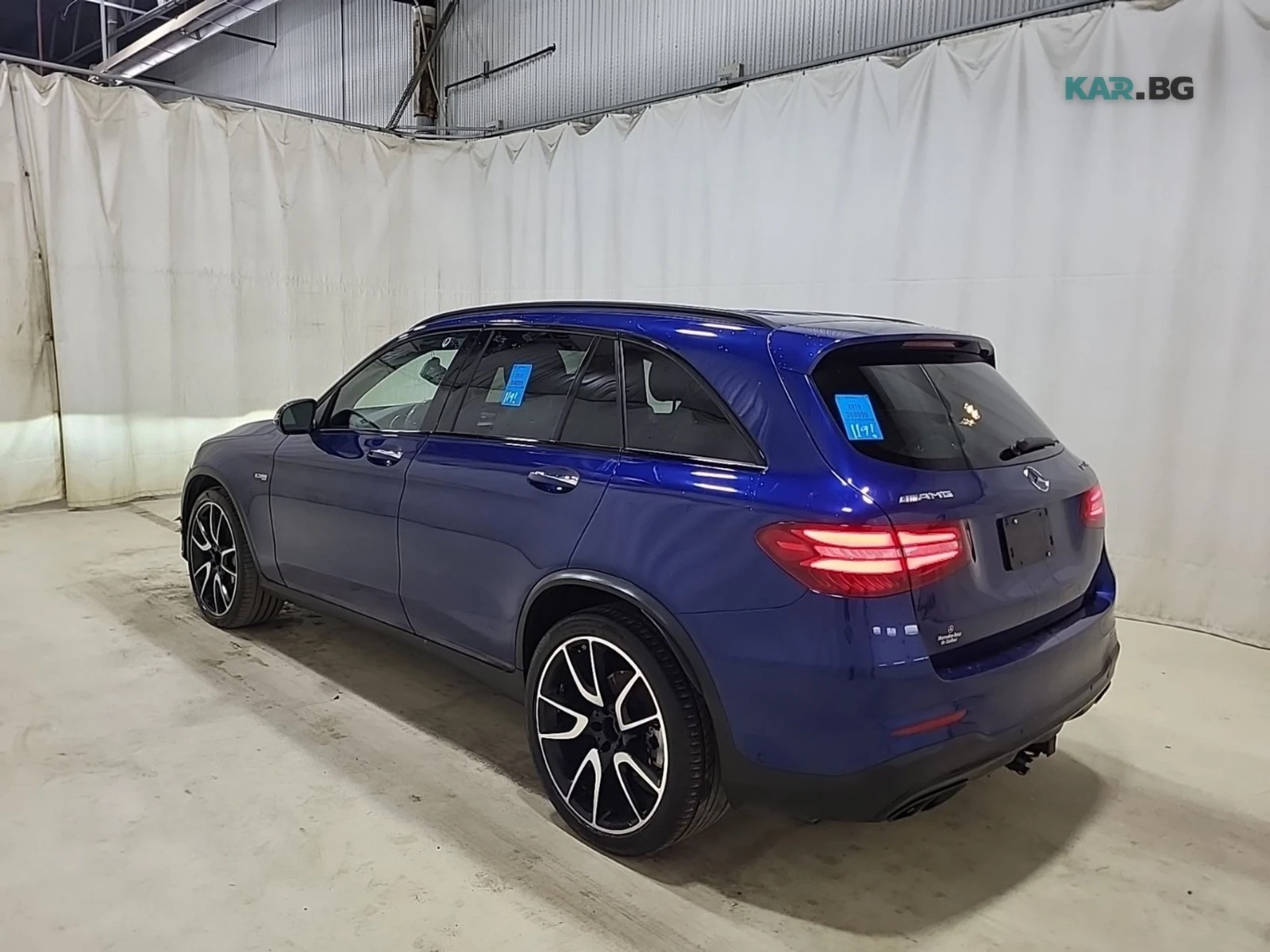 Mercedes-Benz GLC 43 AMG * 4MATIC* КОЖА* ПОДГРЕВ* ПАНОРАМА* КАМЕРА* , снимка 4 - Автомобили и джипове - 54928167