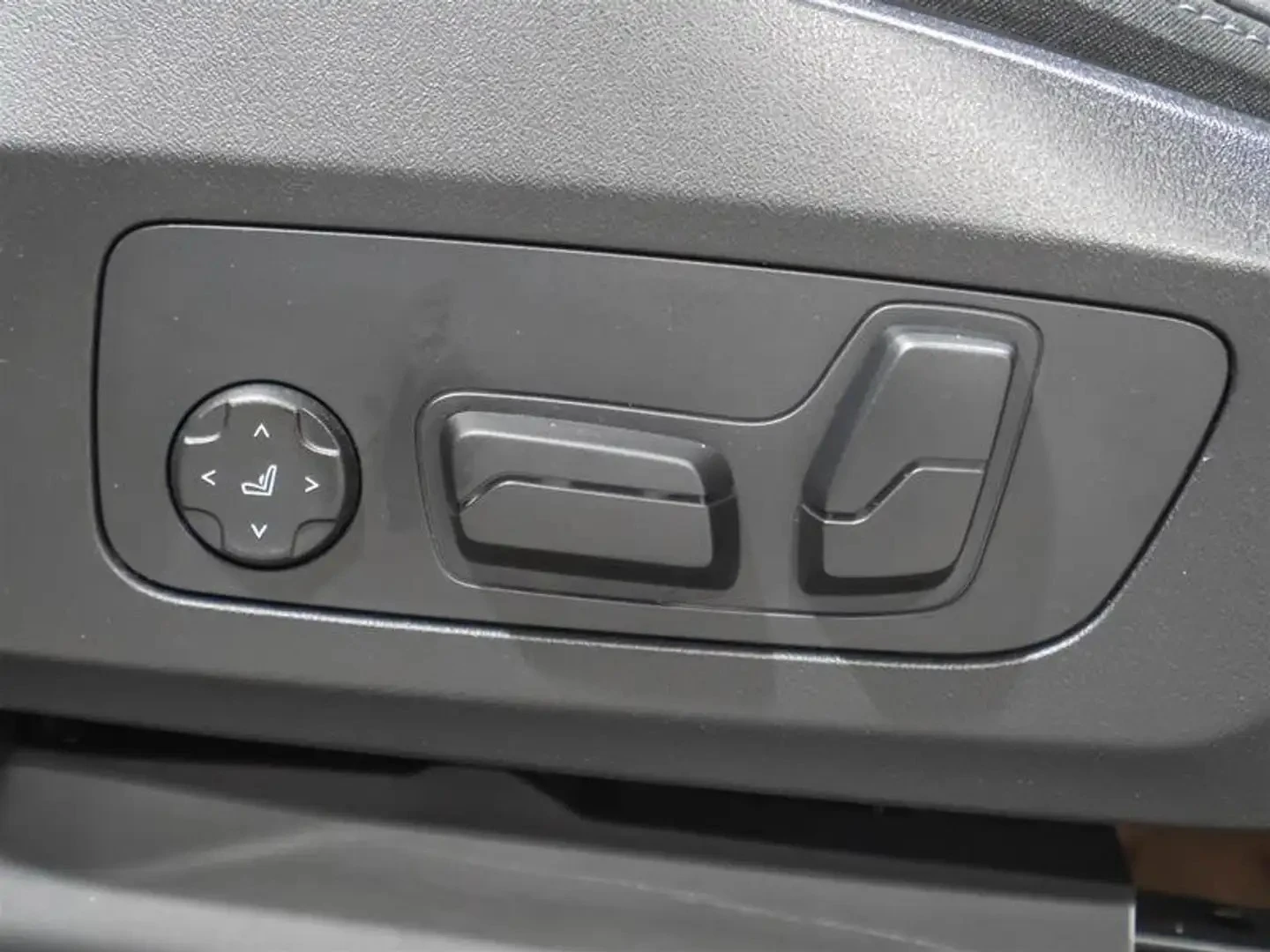 BMW X1 M35i xDrive * A��������� * (���� �� ��) | Mobile.bg � ����������� 16