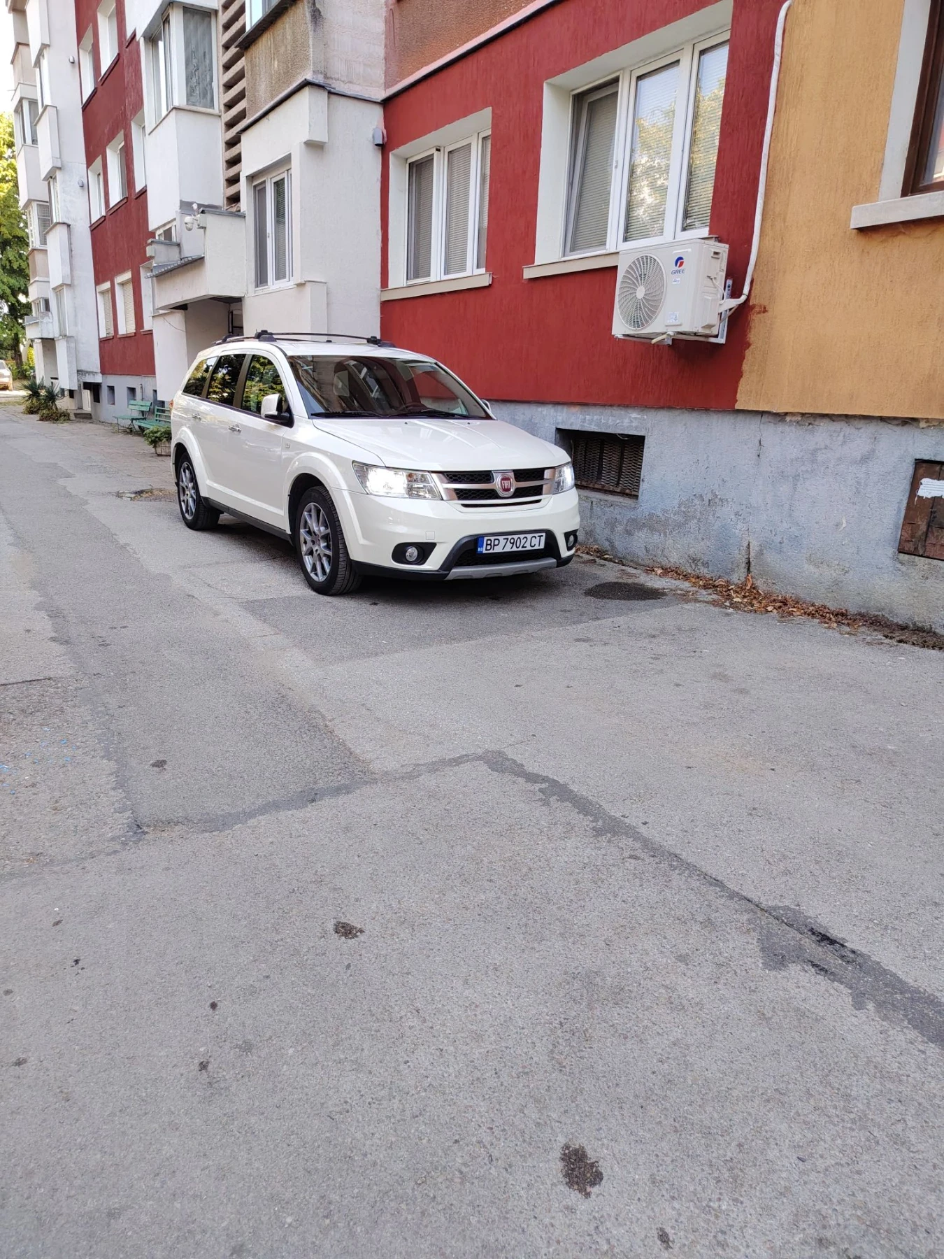 Fiat Freemont, снимка 4 - Автомобили и джипове - 55597029