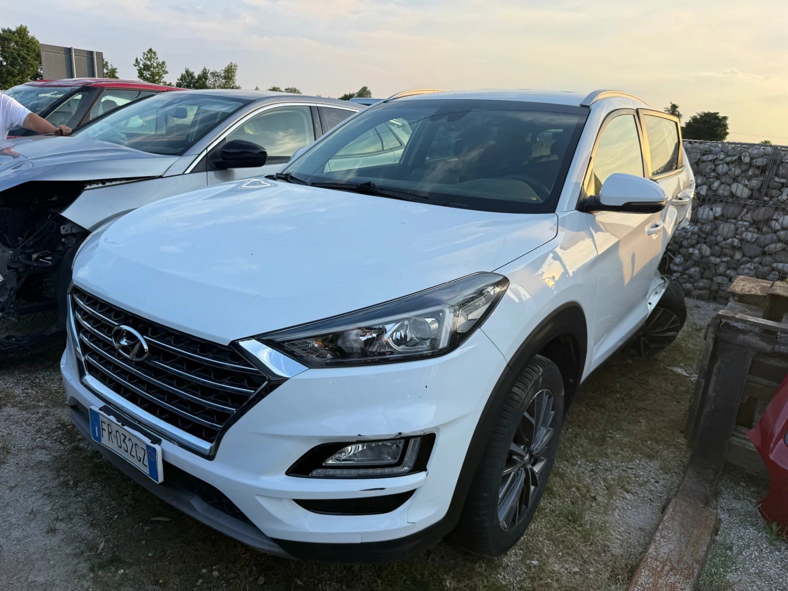 Hyundai Tucson 1.6CRDI, снимка 3 - Автомобили и джипове - 55774454