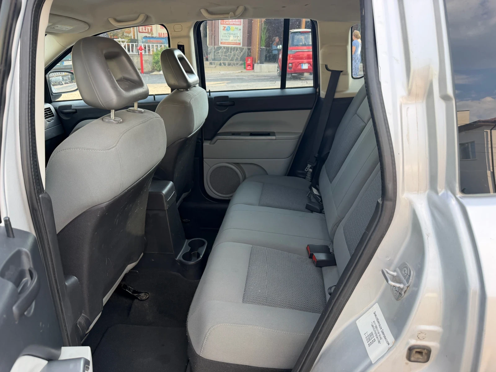 Jeep Compass / 2.0D / 4X4 / 140 HP /, снимка 8 - Автомобили и джипове - 55795977