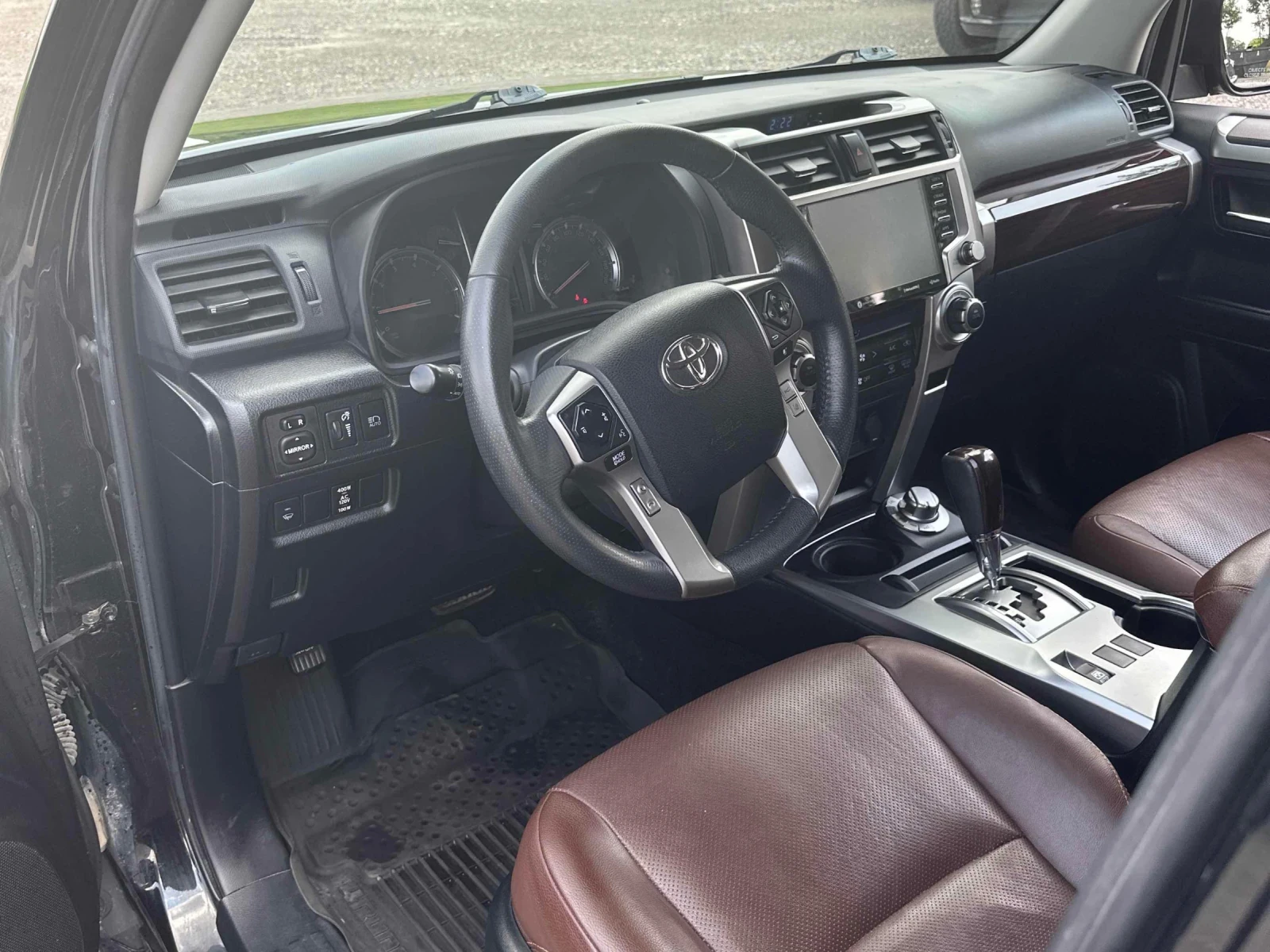 Toyota 4runner 4х4* Back cam* Шибидах* Обдух* JBL* Keyless* , снимка 6 - Автомобили и джипове - 55978397