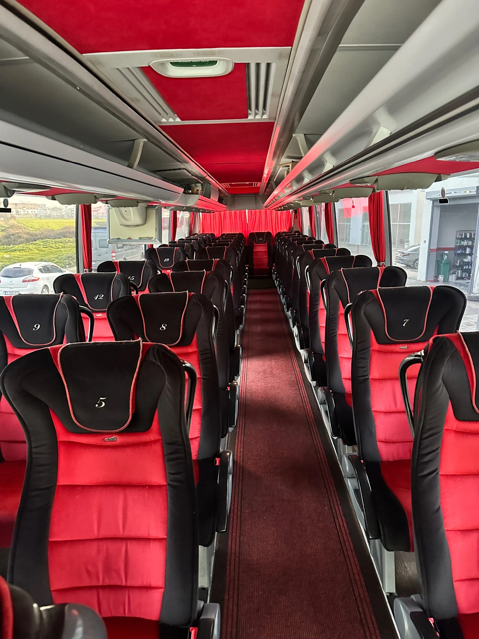 Mercedes-Benz Travego  - изображение 5