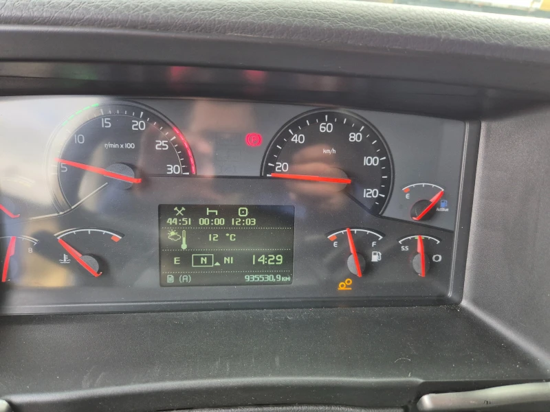 Volvo Fm, снимка 9 - Камиони - 52378068