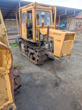 Трактор Болгар Т60В , снимка 1