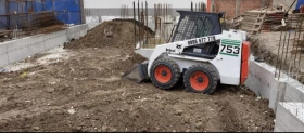 Мини челни товарачи Bobcat 753 - изображение 1