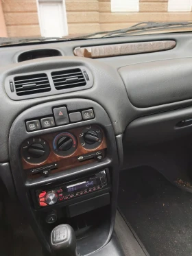 Rover 200, снимка 7